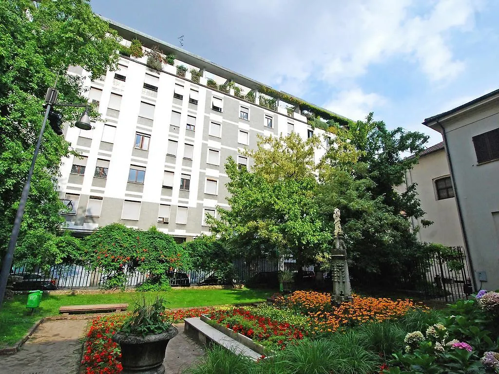 Loreto Apartment Milan 0*,  Italy